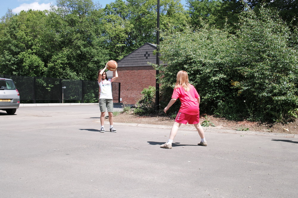 20100528_spa/2010-05-29 12-36-36_Badminton_Spa.JPG